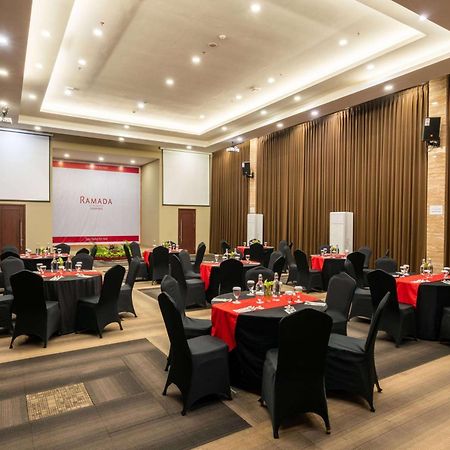 Ramada By Wyndham Serpong Esterno foto