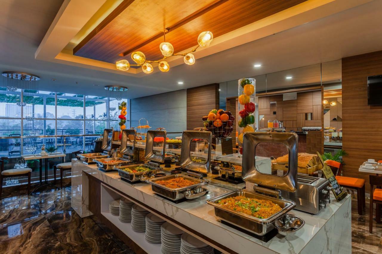 Ramada By Wyndham Serpong Esterno foto